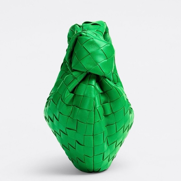 100% Authentic Bottega Veneta Mini Jodie - Picture 2 of 16